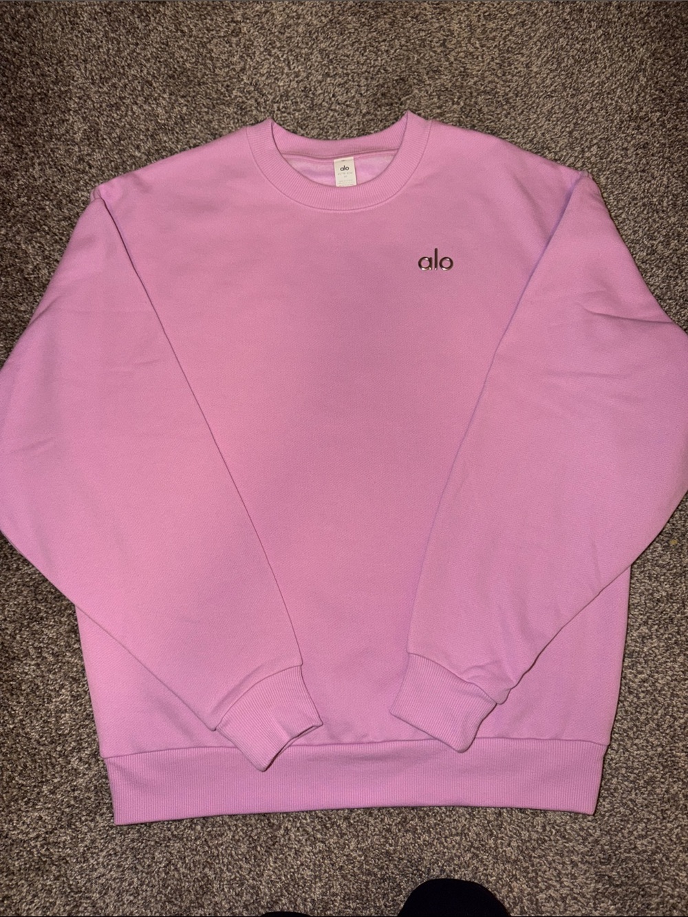 ALO Accolade Crewneck - LIMITED EDITION Candy Heart Pink